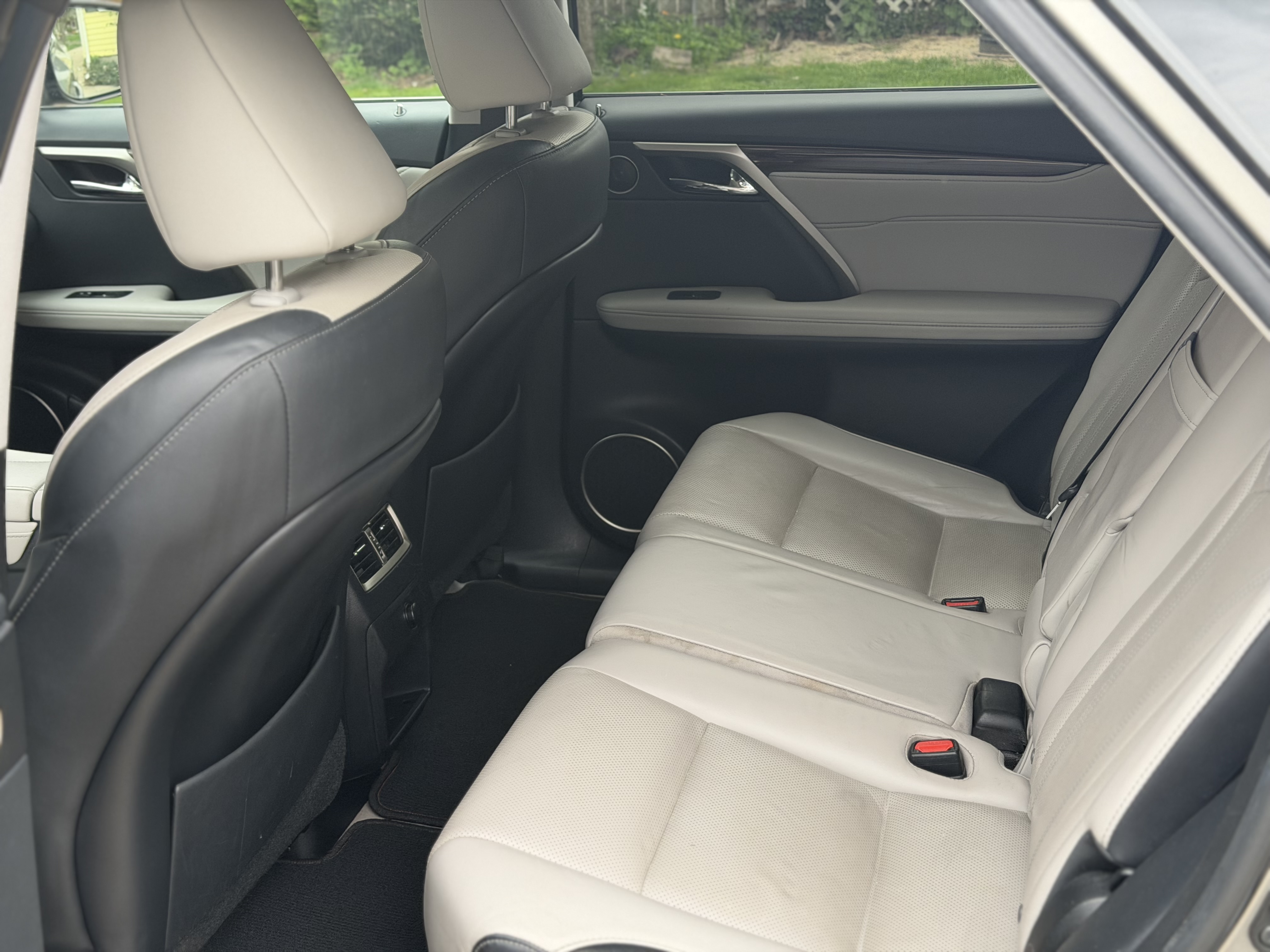 Used 2018 Lexus RX 450h AWD w/ Premium Package image 8