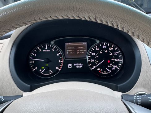 Used 2013 Nissan Altima 2.5 SV w/ 2.5SV Convenience Pkg FWD image 4