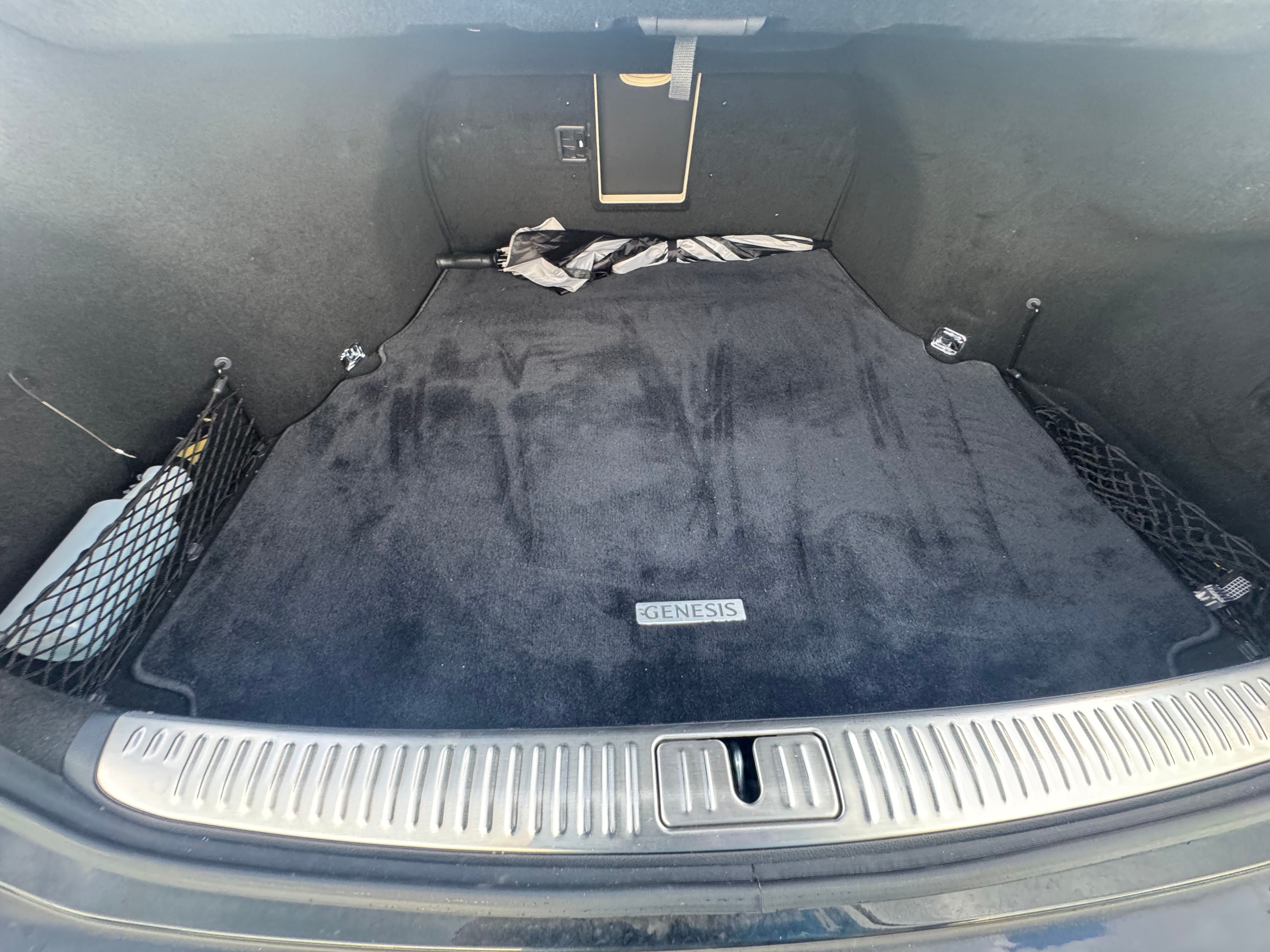 Used 2022 Genesis G90 5.0 Ultimate RWD image 17