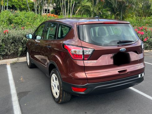 Used 2018 Ford Escape S FWD image 4