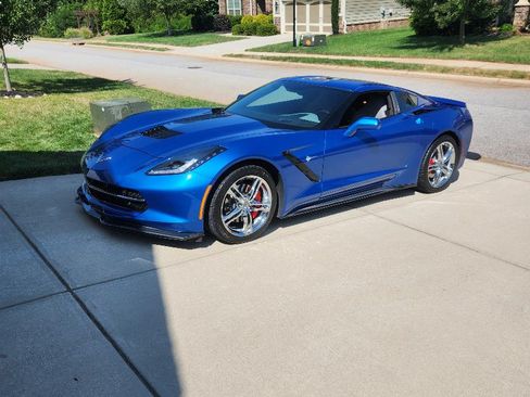 Used 2016 Chevrolet Corvette Stingray Coupe 2D w/ 3LT Preferred Equipment Group image 2