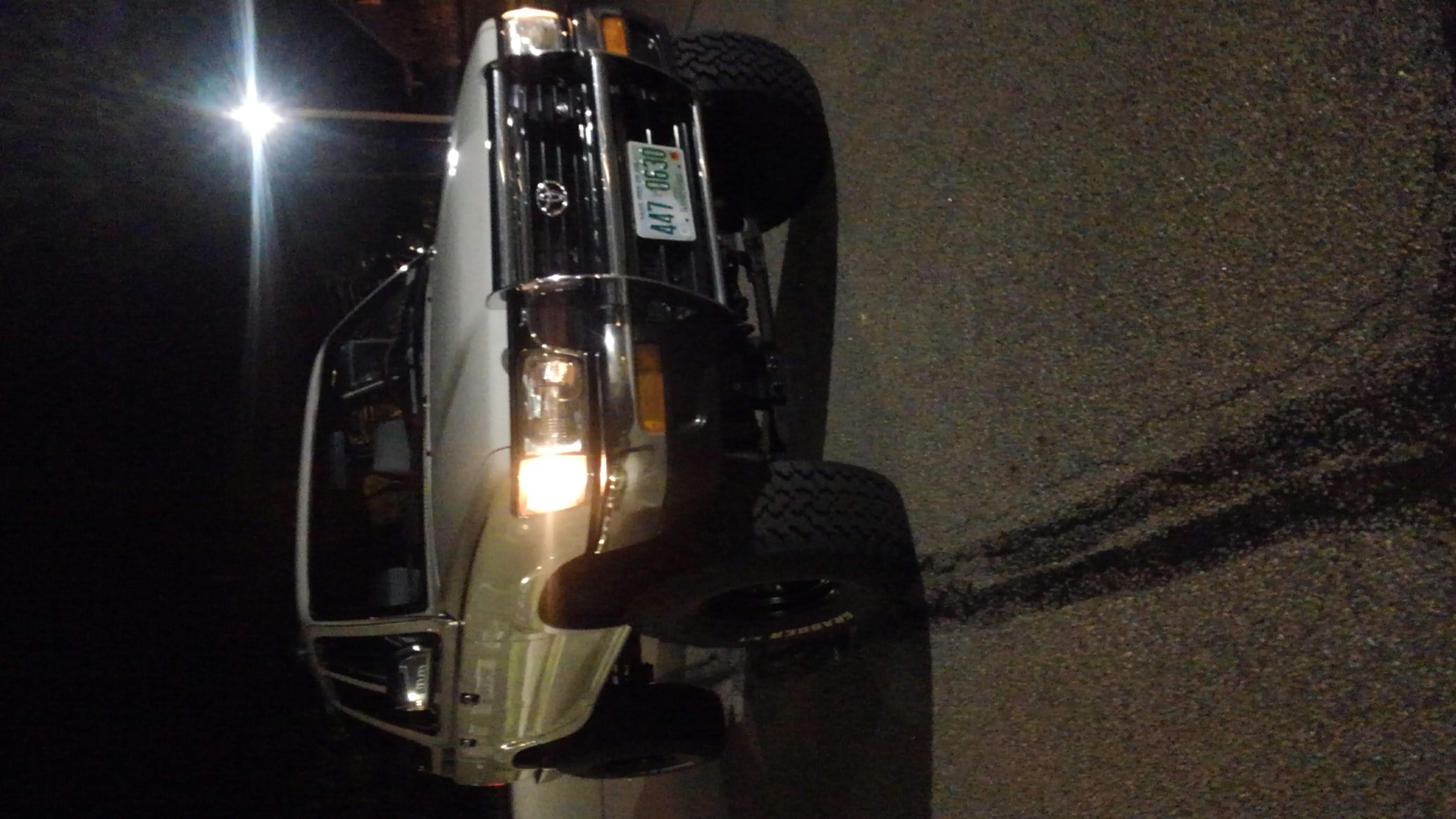 Used 1993 Toyota 4Runner SR5 AWD/4WD image 4