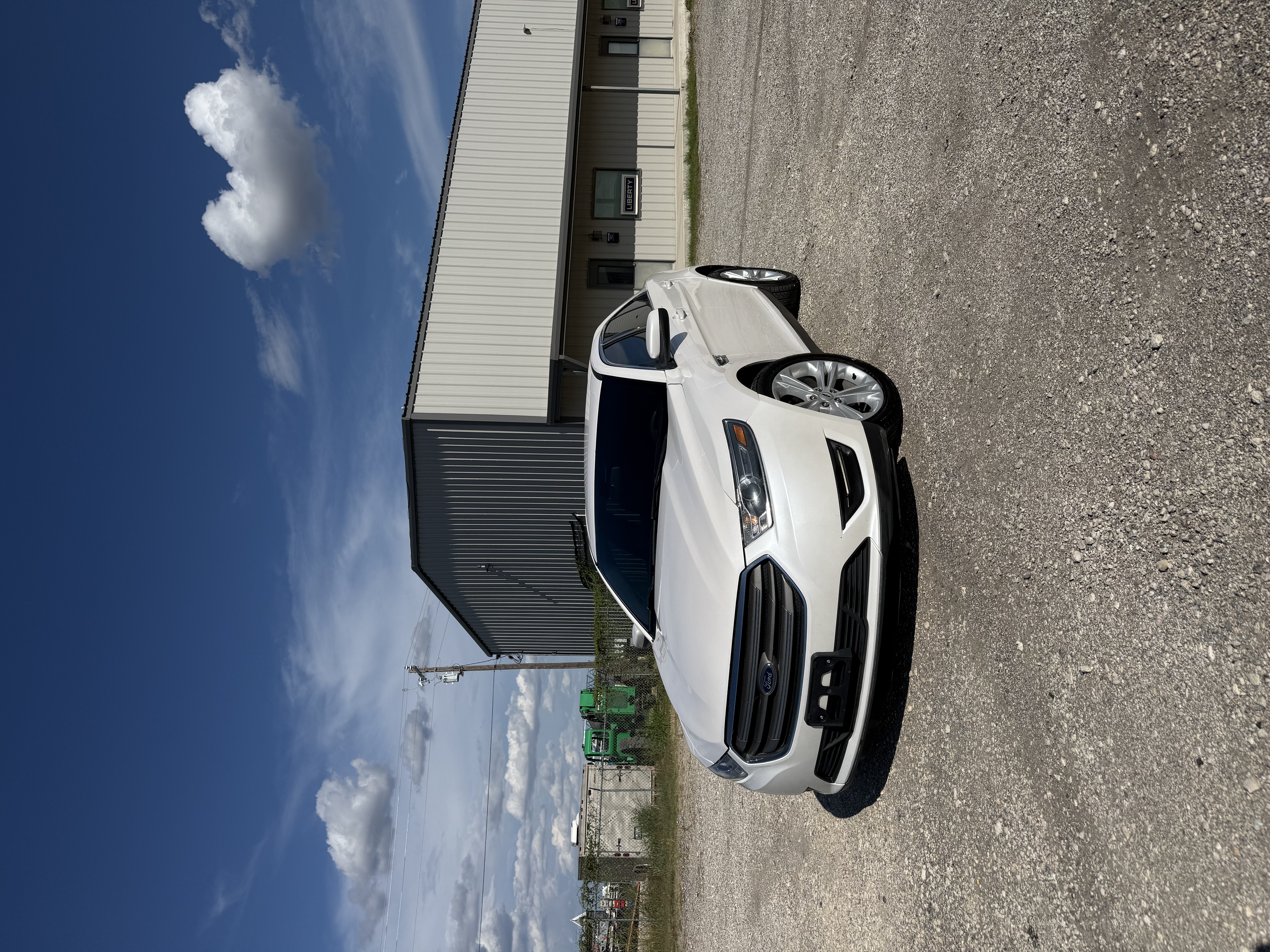 Used 2019 Ford Taurus SEL w/ Equipment Group 201A FWD image 1