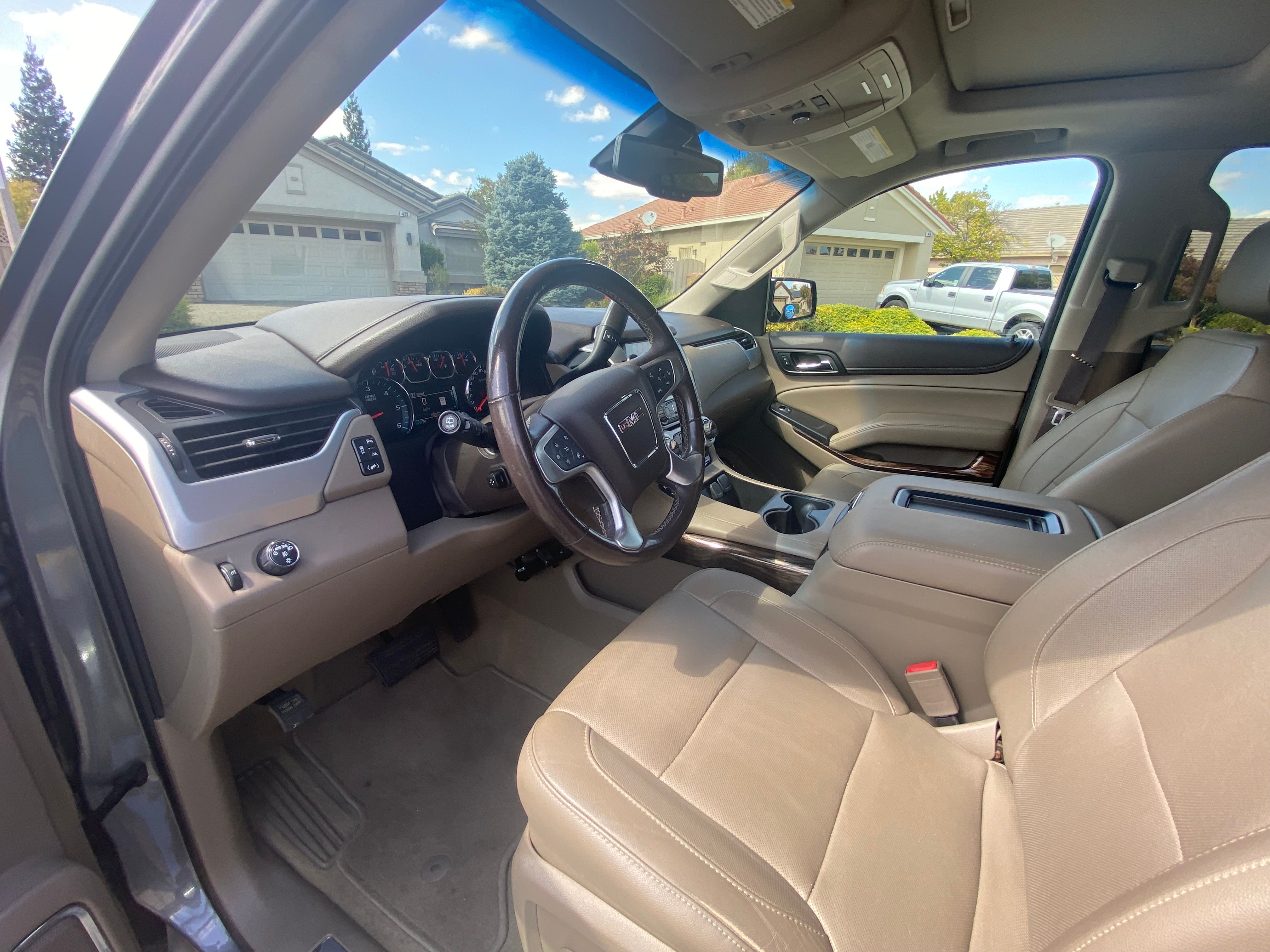 Used 2018 GMC Yukon XL SLT w/ Open Road Package RWD image 22