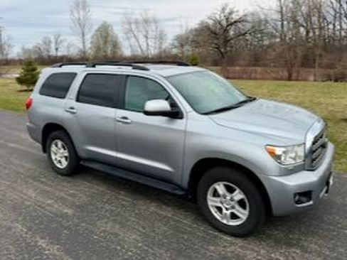 Used 2016 Toyota Sequoia SR5 image 26