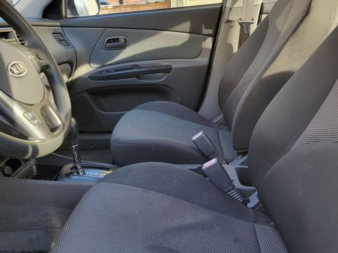 Used 2011 Kia Rio LX w/ Value Pkg image 14