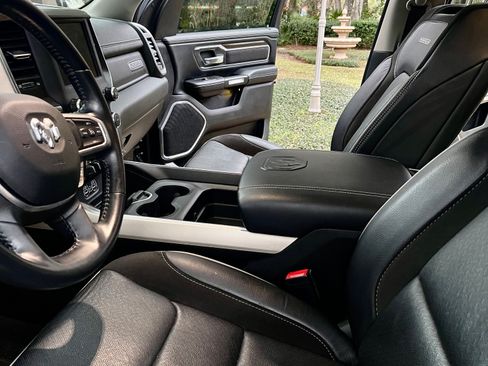 Used 2022 RAM 1500 Laramie image 10
