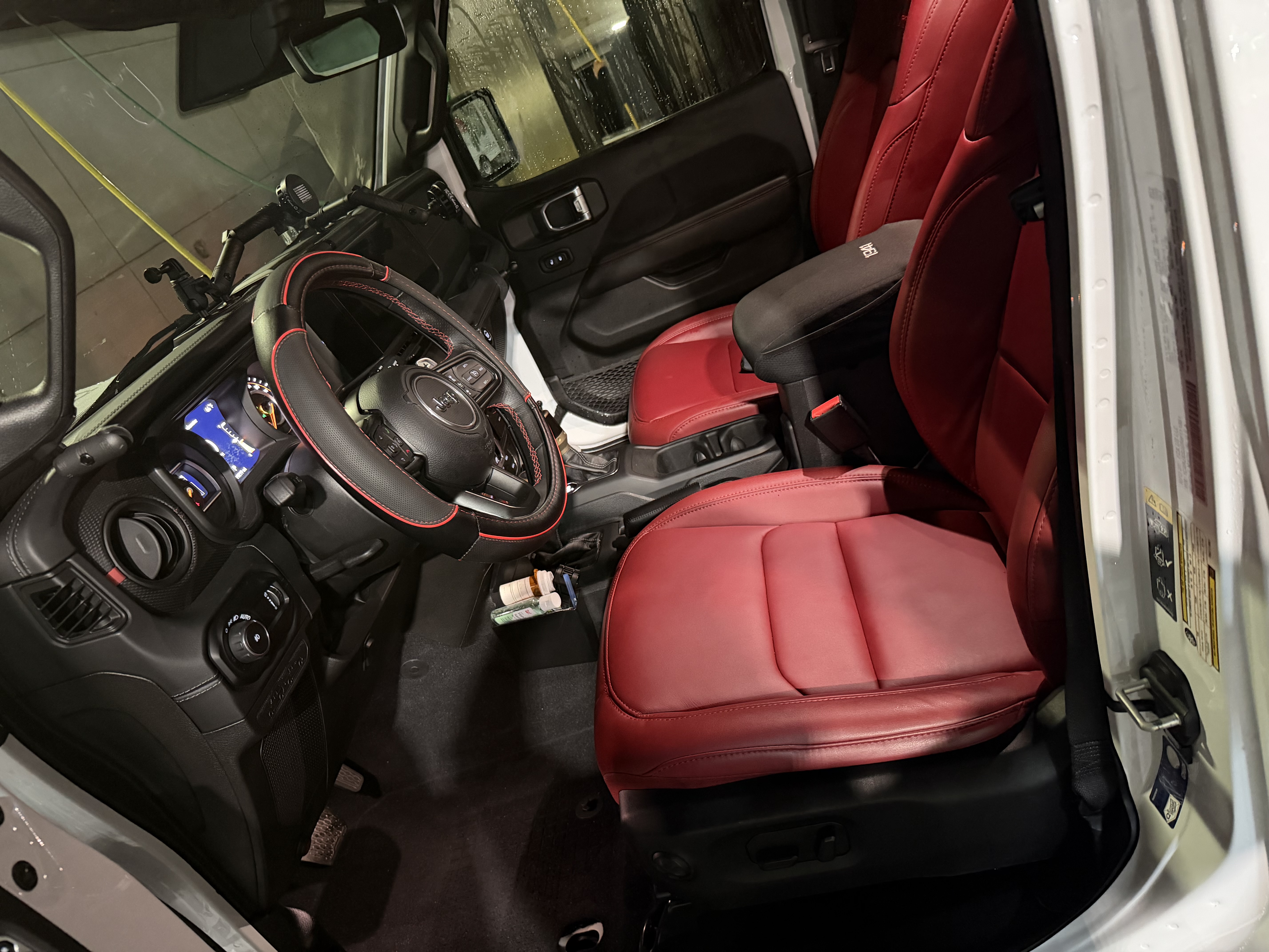 Used 2024 Jeep Wrangler Unlimited Rubicon 392 AWD/4WD image 6