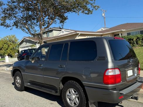 Used 1999 Lexus LX 470 4WD image 2