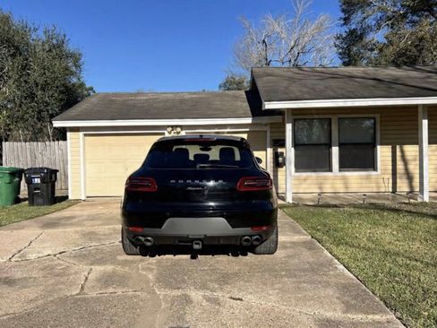 Used 2017 Porsche Macan S image 6