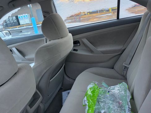 Used 2007 Toyota Camry LE image 10