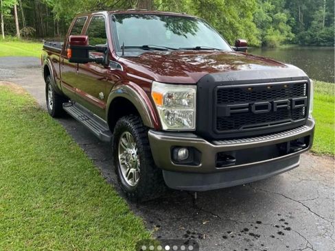 Used 2015 Ford F250 King Ranch w/ FX4 Off-Road Package AWD/4WD image 4
