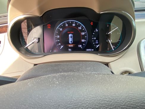Used 2014 Buick LaCrosse Leather FWD image 5