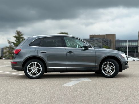 Used 2015 Audi Q5 2.0T Premium Plus w/ Technology Package AWD/4WD image 9