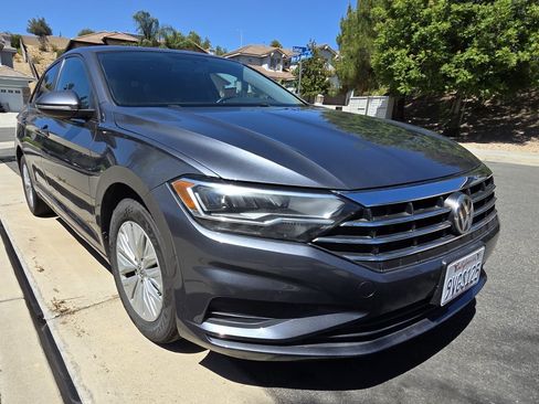 Used 2019 Volkswagen Jetta S w/ Driver Assistance Package FWD image 11