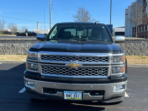 Used 2015 Chevrolet Silverado 1500 LTZ w/ LTZ Plus Package image 2