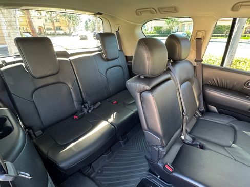 Used 2023 Nissan Armada SL image 18