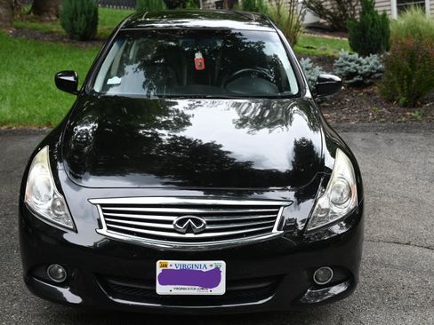 Used 2015 INFINITI Q40 AWD w/ Moonroof Package image 14