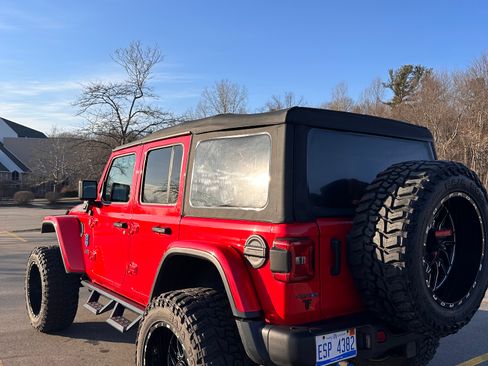 Used 2022 Jeep Wrangler Unlimited Rubicon 4xe w/ Steel Bumper Group image 4