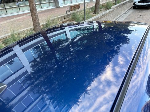 Used 2017 Nissan Leaf SV image 13