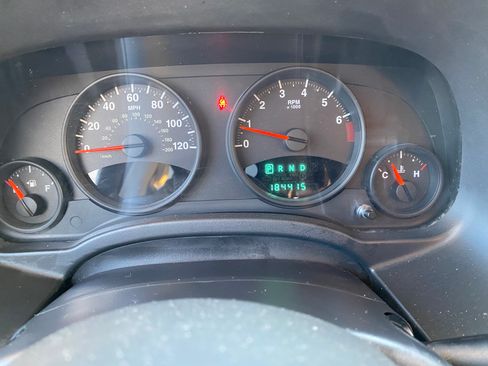 Used 2012 Jeep Patriot Sport w/ Tire & Wheel Group image 14