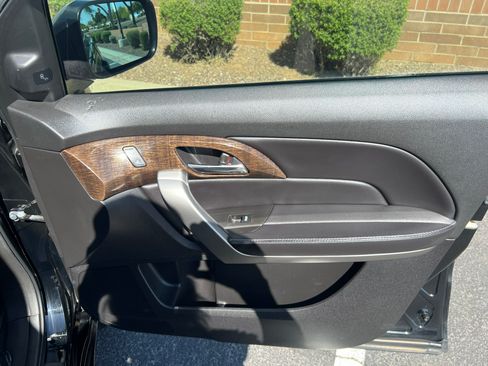 Used 2011 Acura MDX Sport Utility 4D image 14