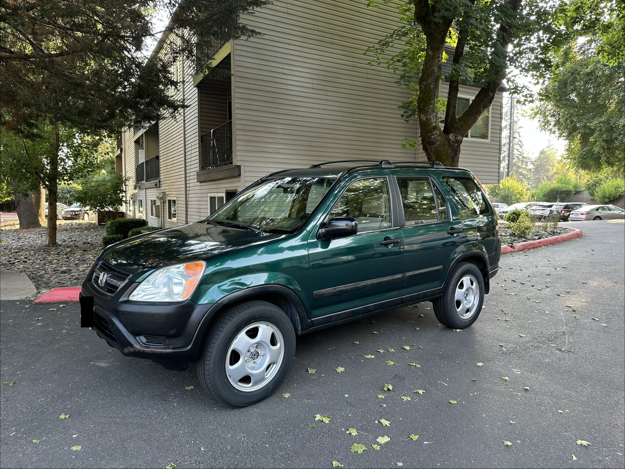 Used 2004 Honda CR-V LX image 1