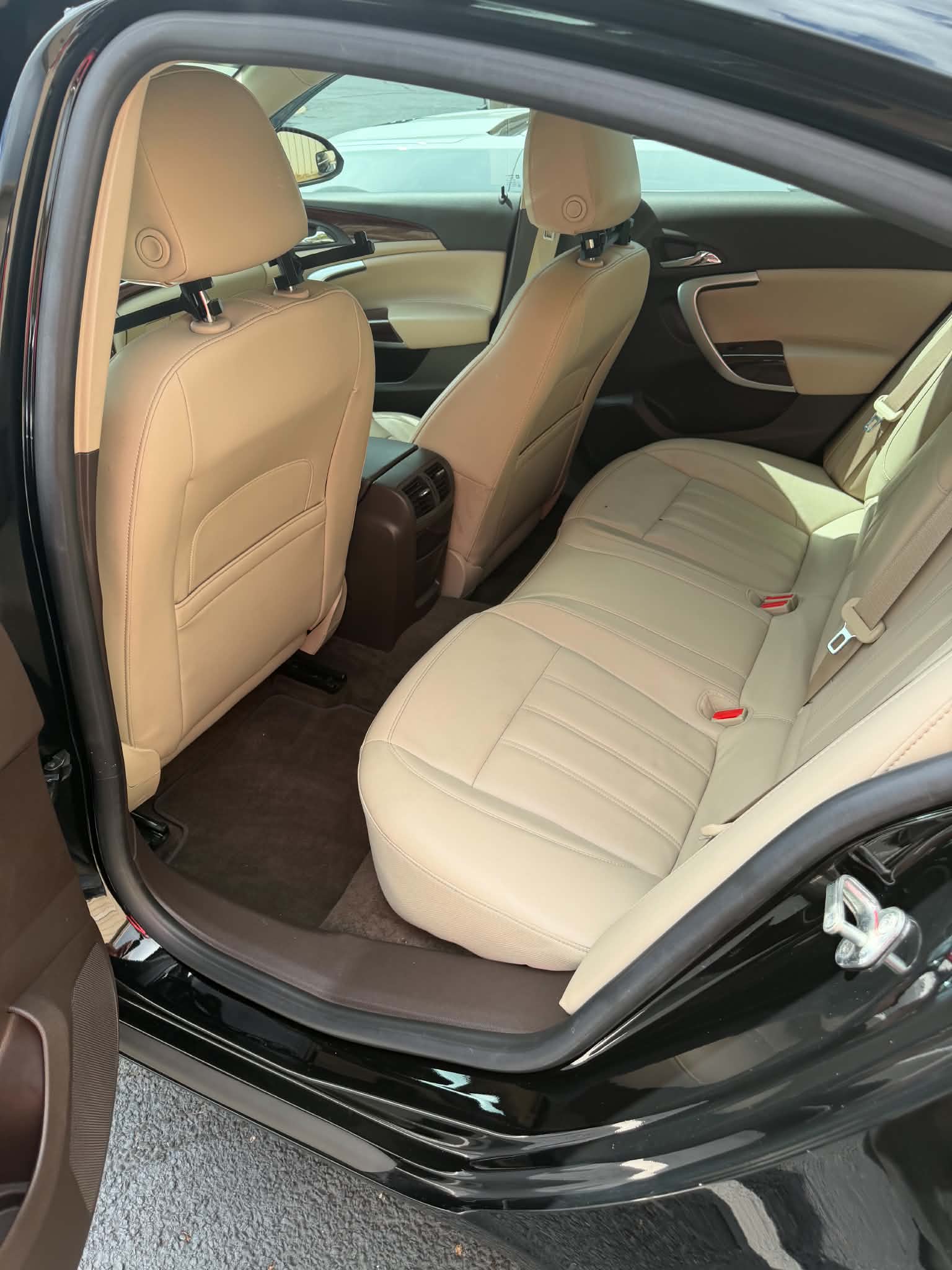 Used 2016 Buick Regal FWD image 9