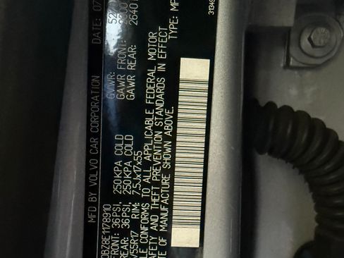 Used 2014 Volvo XC70 3.2 image 2