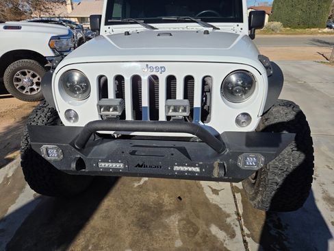 Used 2017 Jeep Wrangler Unlimited Sport w/ Quick Order Package 24S image 26