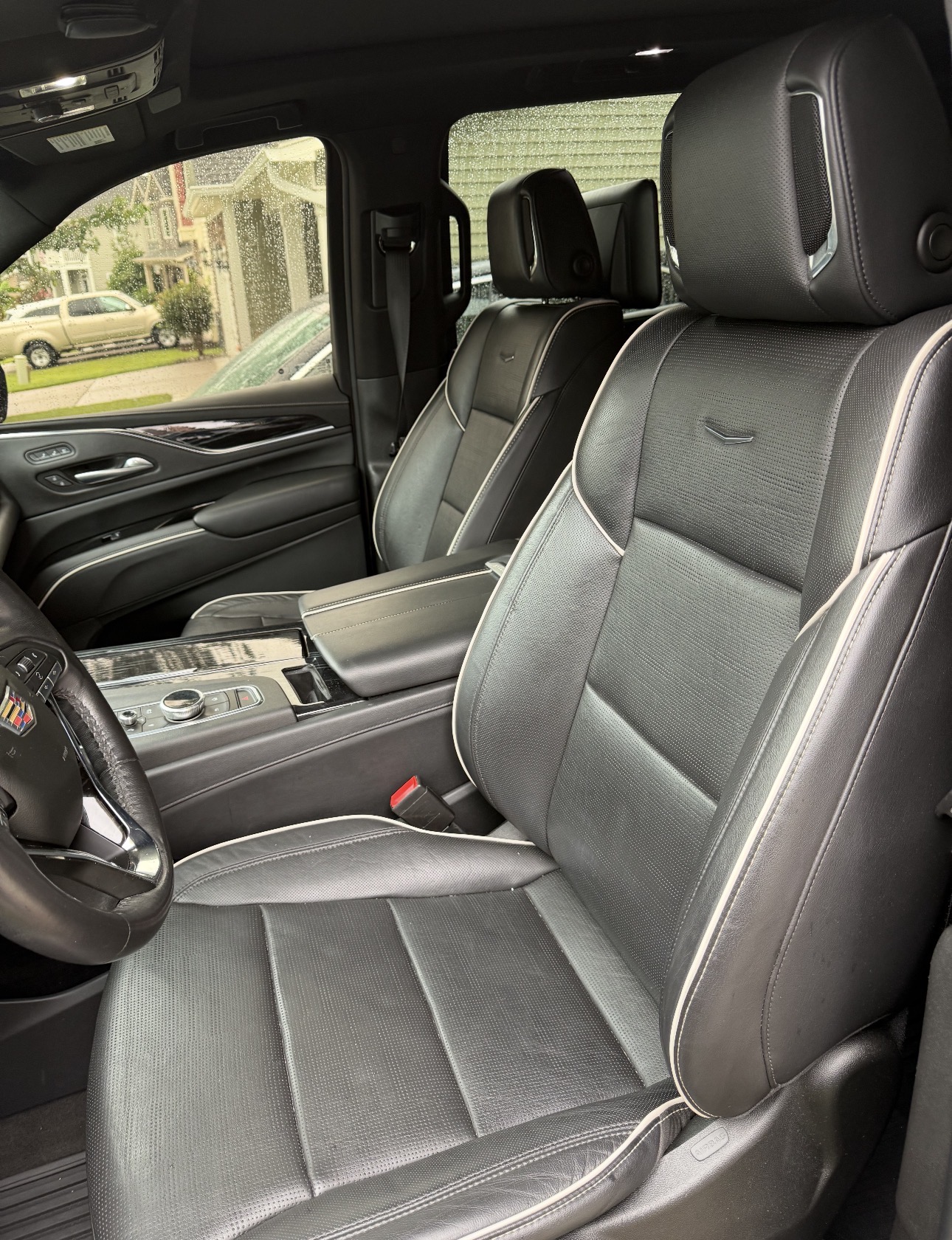 Used 2021 Cadillac Escalade Sport w/ Driver Assist Tech Package AWD/4WD image 15