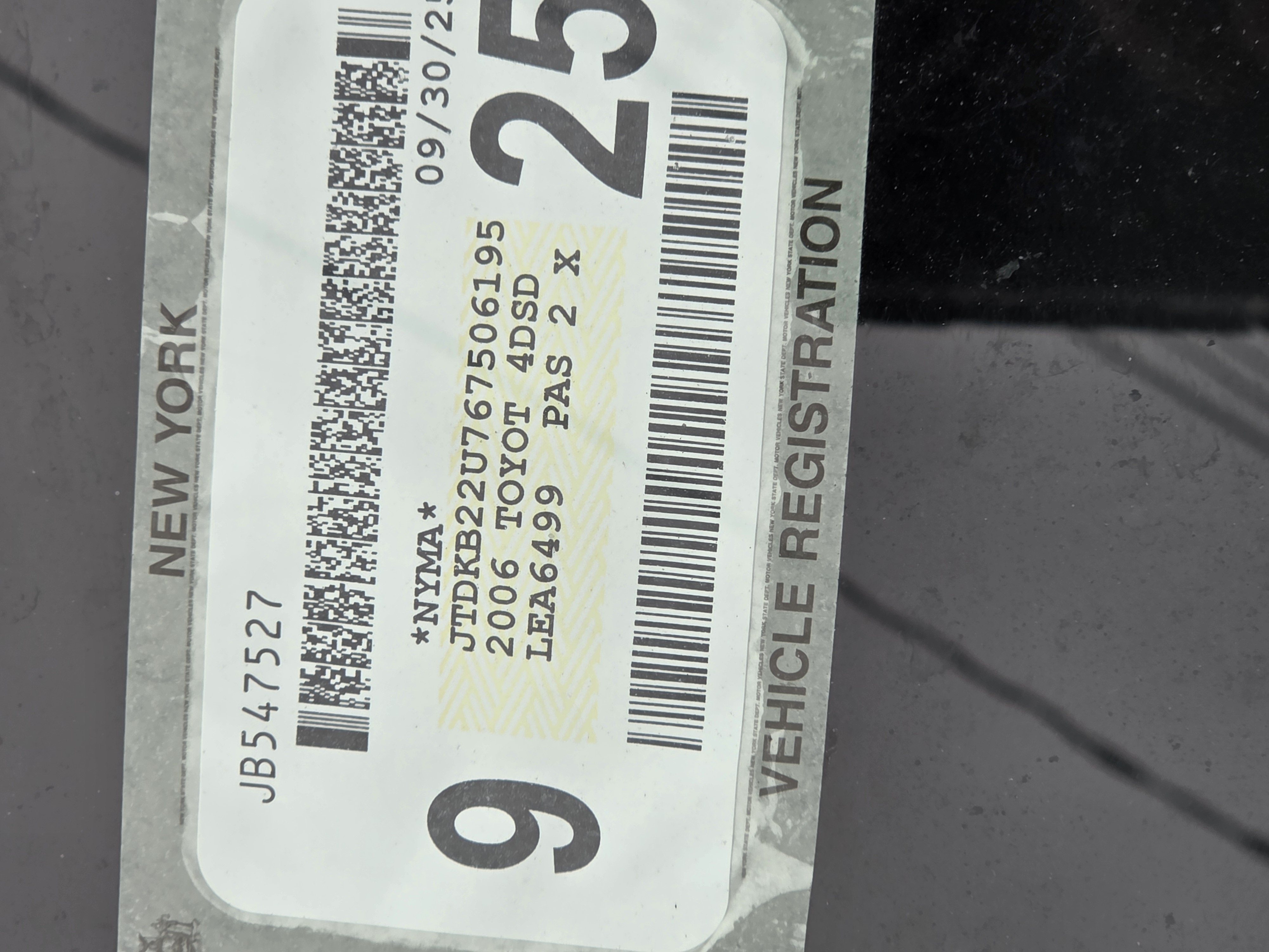 Used 2006 Toyota Prius FWD image 1