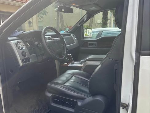 Used 2010 Ford F150 Lariat RWD image 5