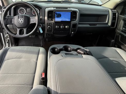 Used 2015 RAM 1500 Express RWD image 13