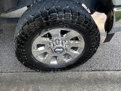 Used 2018 Ford F250 Lariat w/ Chrome Package AWD/4WD image 5