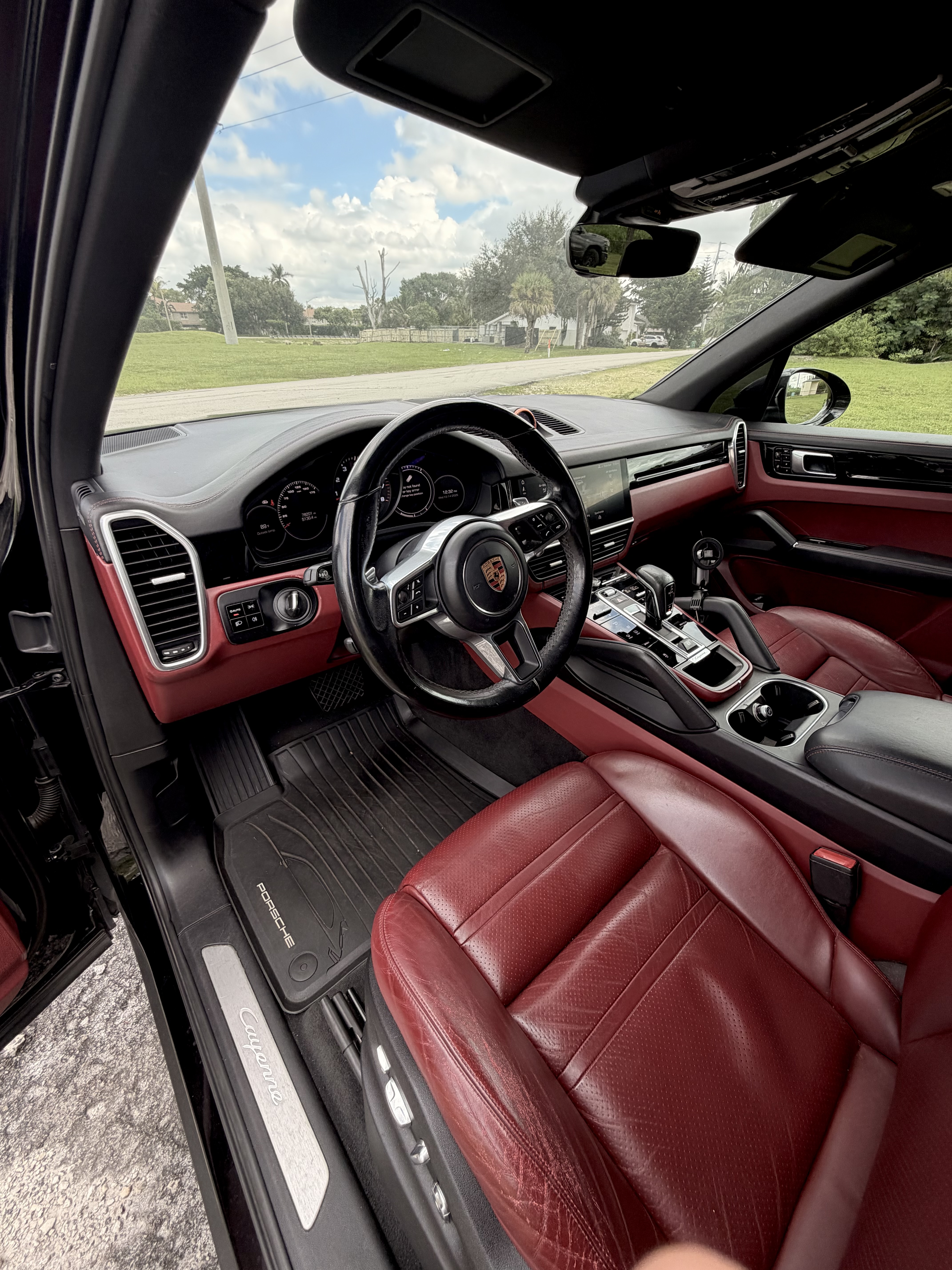 Used 2019 Porsche Cayenne AWD/4WD image 9