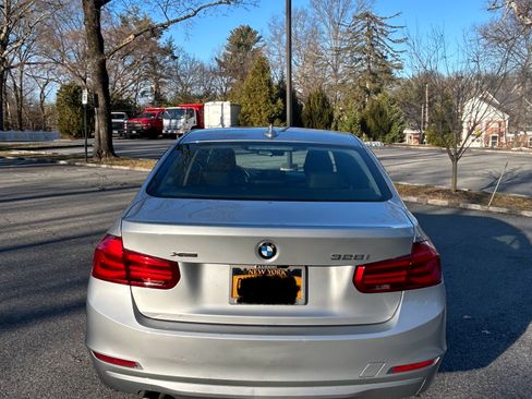 Used 2013 BMW 328i xDrive Sedan image 4