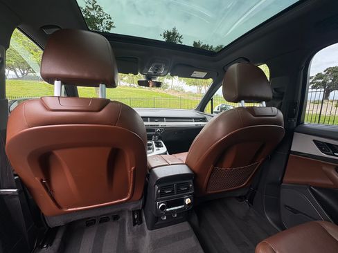 Used 2018 Audi Q7 2.0T Premium Plus w/ Premium Plus Package AWD/4WD image 22