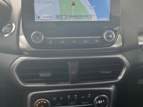 Used 2019 Ford EcoSport SE w/ SE Convenience Package image 16