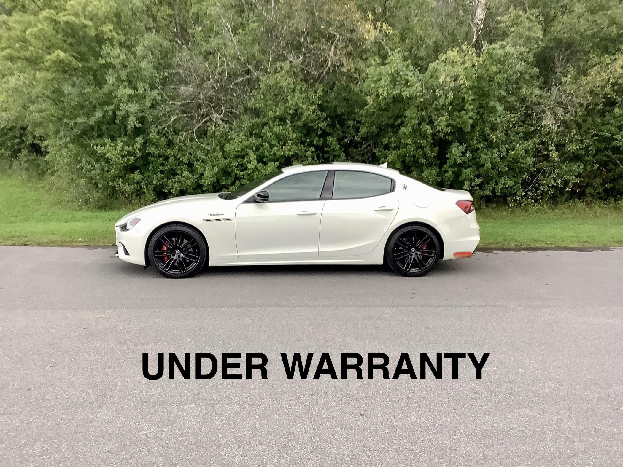 Used 2023 Maserati Ghibli Modena RWD image 1