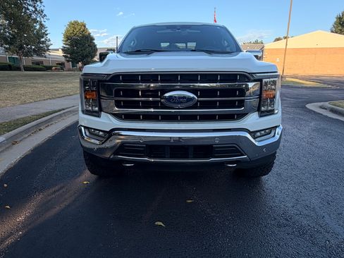 Used 2022 Ford F150 Lariat AWD/4WD image 2
