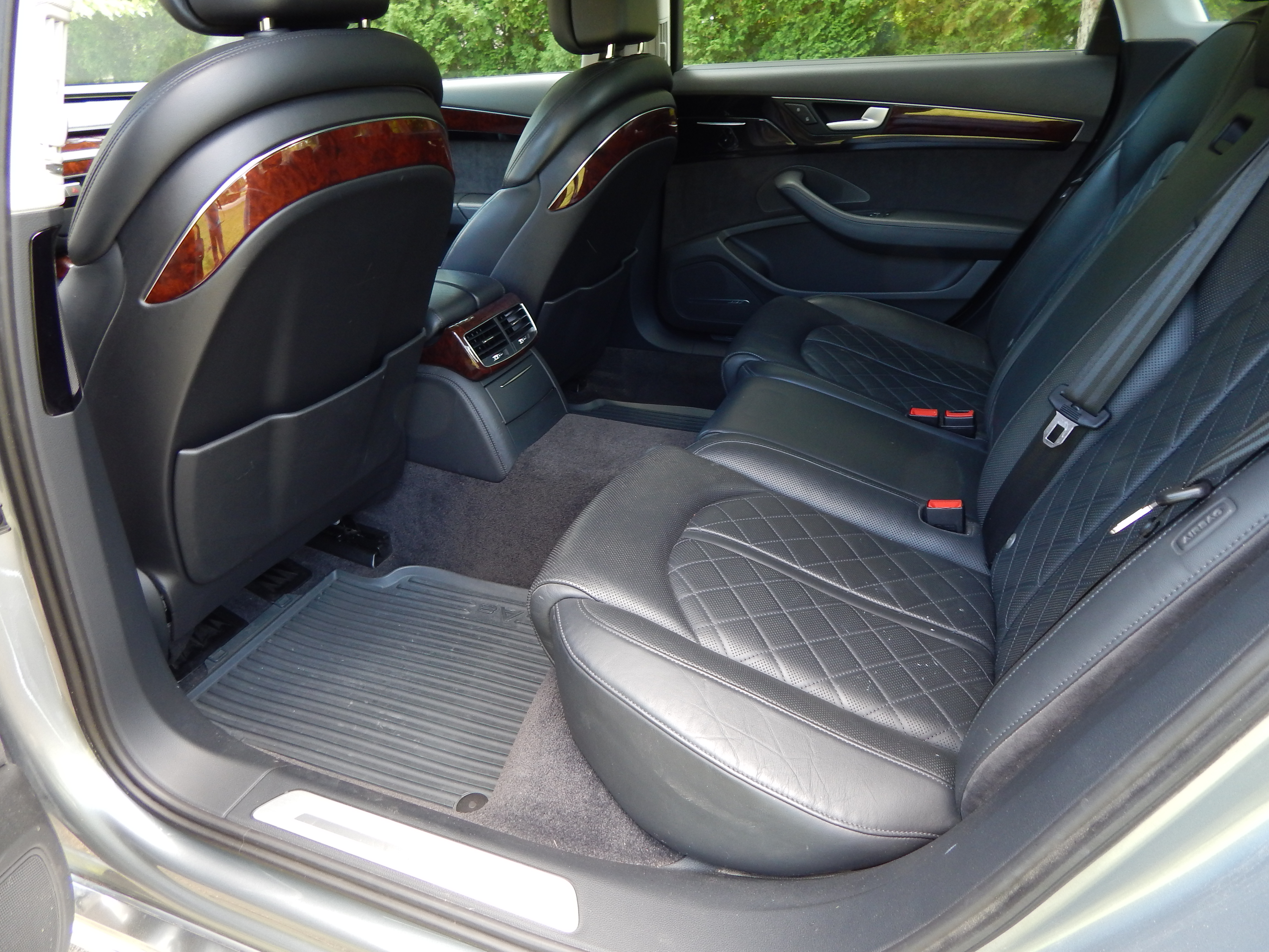 Used 2013 Audi A8 L 3.0T w/ Sport Design Pkg AWD/4WD image 14