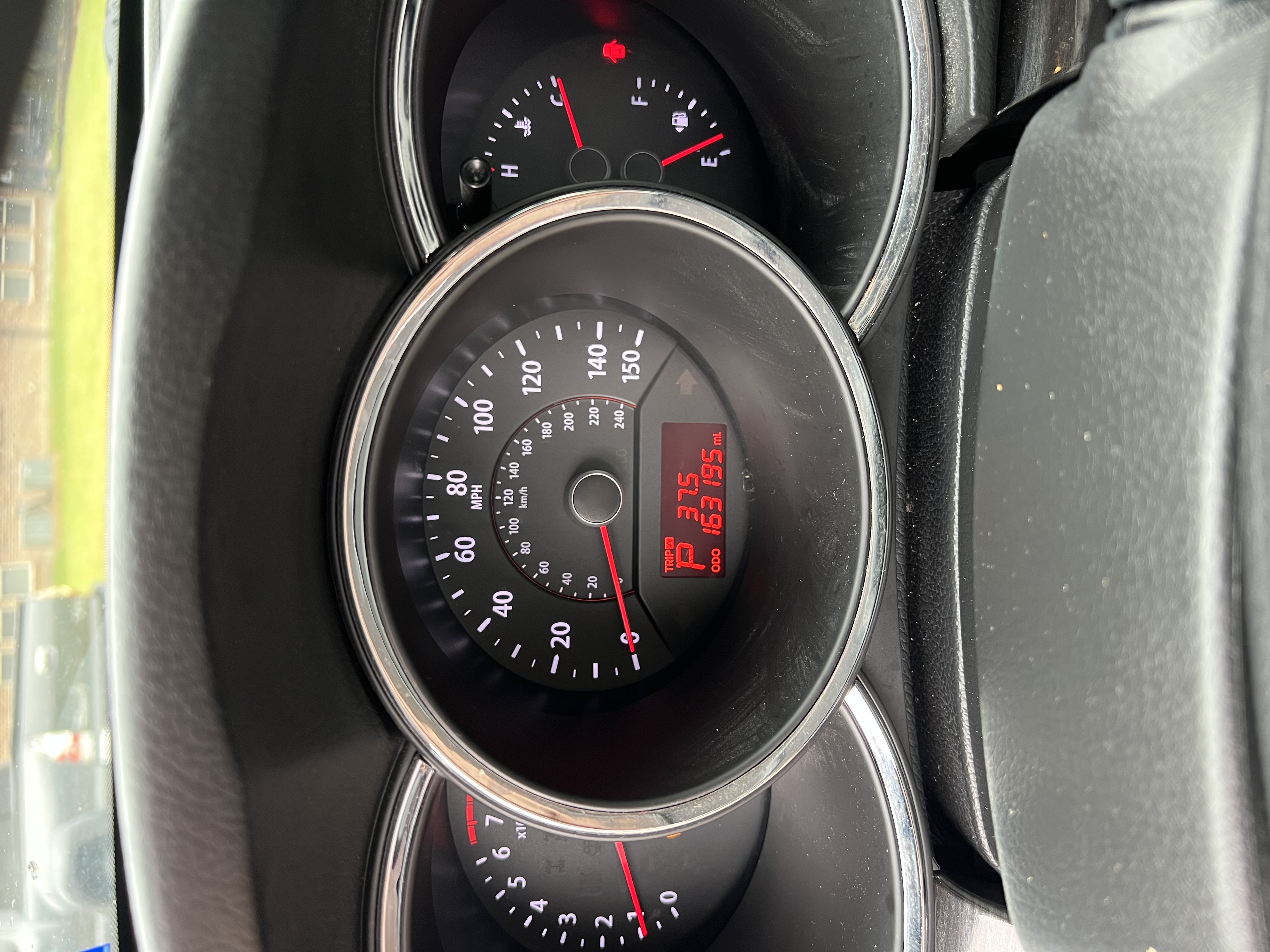 Used 2012 Kia Sorento FWD image 11