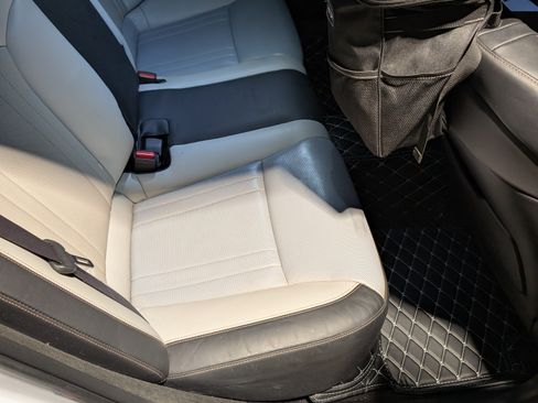 Used 2018 Genesis G80 3.3T Sport image 18