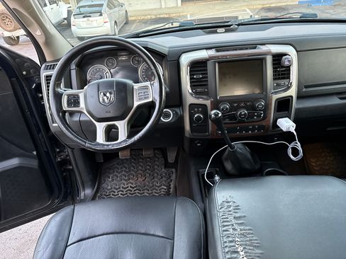 Used 2014 RAM 2500 Laramie image 19