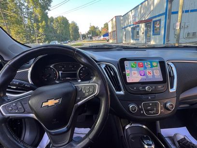 Used 2018 Chevrolet Malibu LT