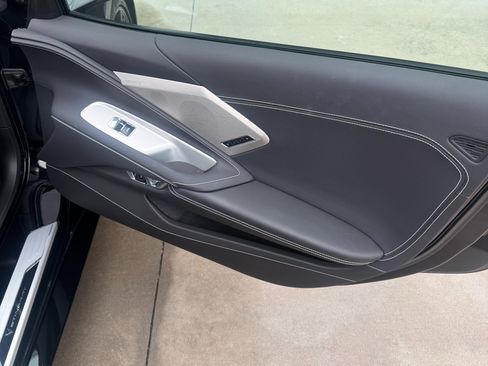 Used 2024 Chevrolet Corvette Stingray Preferred Cpe w/ Z51 Performance Package image 25