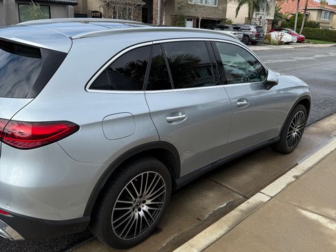 Used 2023 Mercedes-Benz GLC 300 image 8