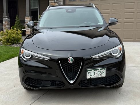 Used 2018 Alfa Romeo Stelvio Ti AWD/4WD image 5