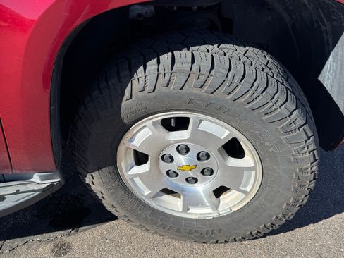 Used 2011 Chevrolet Tahoe LT image 30